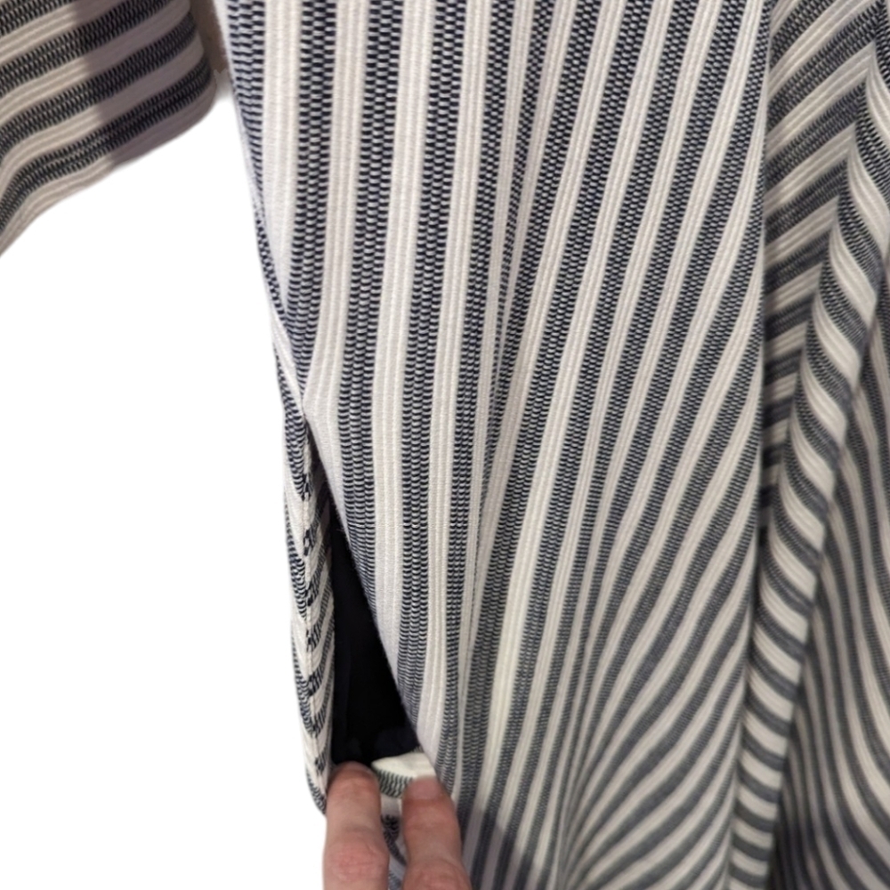 Lands' End Grey & White Diagonal Stripe Chevron Heavyweight Plus Size Dress (18) - Picture 6 of 6